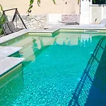 Gv - With Magnapool Villa *