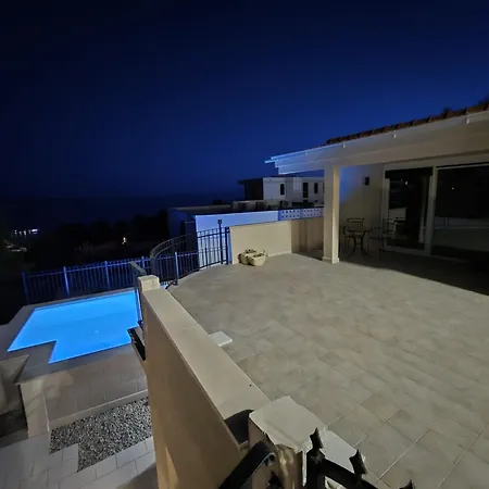 Gv - With Magnapool Makarska