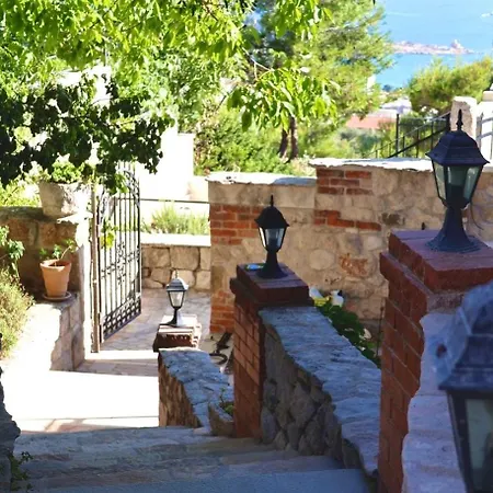 Gv - With Magnapool Makarska