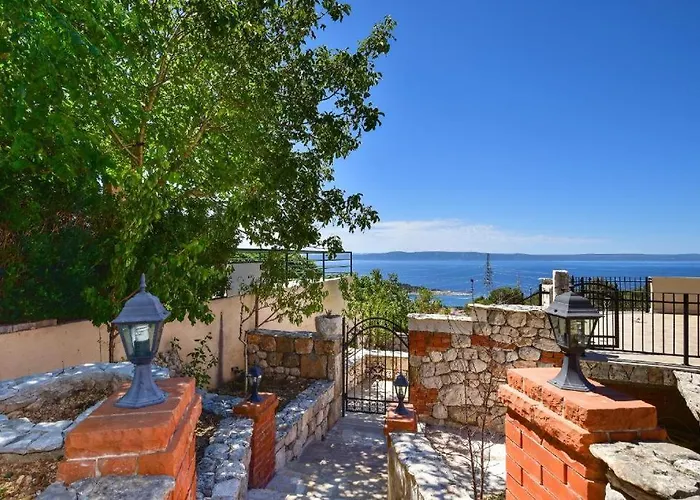 Gv - With Magnapool Willa *