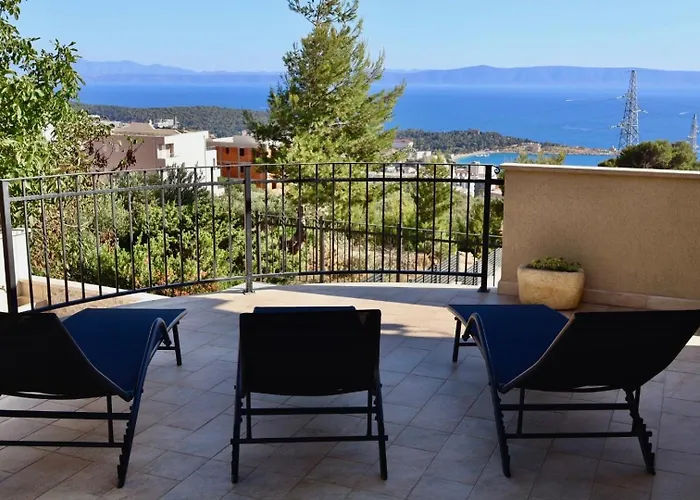 Gv - With Magnapool Willa