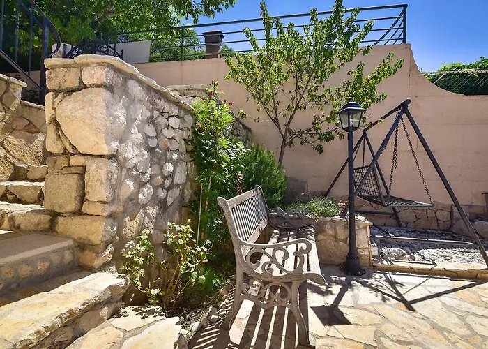 Willa Gv - With Magnapool